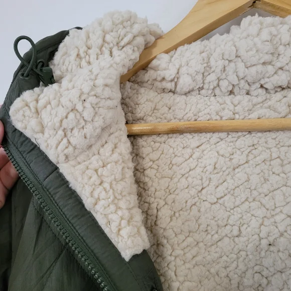 FINAL OFFER🔥 Reversible Sherpa Winter Coat - Picture 10 of 14